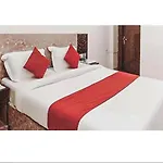 Hotel Blue Palace By Wb Inn